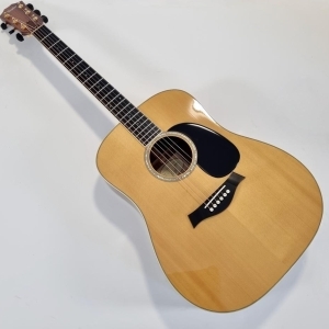 Taylor DN7 Natural 2012 Dreadnought