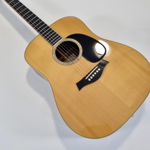 Taylor DN7 Natural 2012 Dreadnought