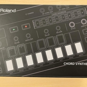 ROLAND J-6