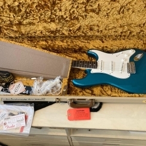 Fender Eric Johnson Signature Stratocaster (Aqua Lucerne Firemist) Ltd. Ed.