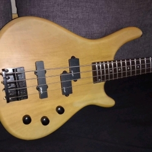 Stagg Guitare Basse