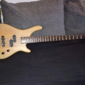 Stagg Guitare Basse