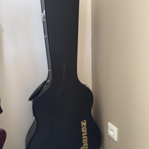 Ibanez JSM10 + ampli Fender avec housse et support