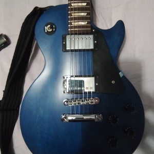 Gibson Les Paul studio blue faded 2012