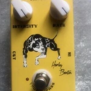 Harley Benton Pédale Tremolo