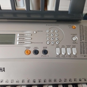 Yamaha PSR E-313 - Clavier arrangeur