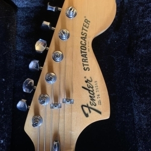 Fender Stratocaster 1976 d'origine