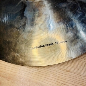 Cymbale crash SABIAN HHX X-plosion 16"