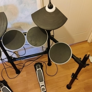 Alesis DM Lite - Batterie électronique