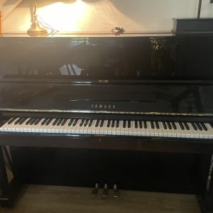 Yamaha U1