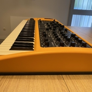 Studiologic Sledge II