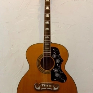 Epiphone EJ200