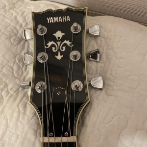 Yamaha SA 2200 Guitare électrique 1/4 de Caisse