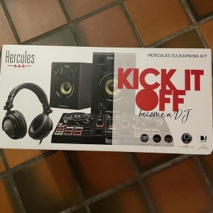 HERCULES  DJ learning Kit