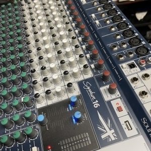 Soundcraft Signature