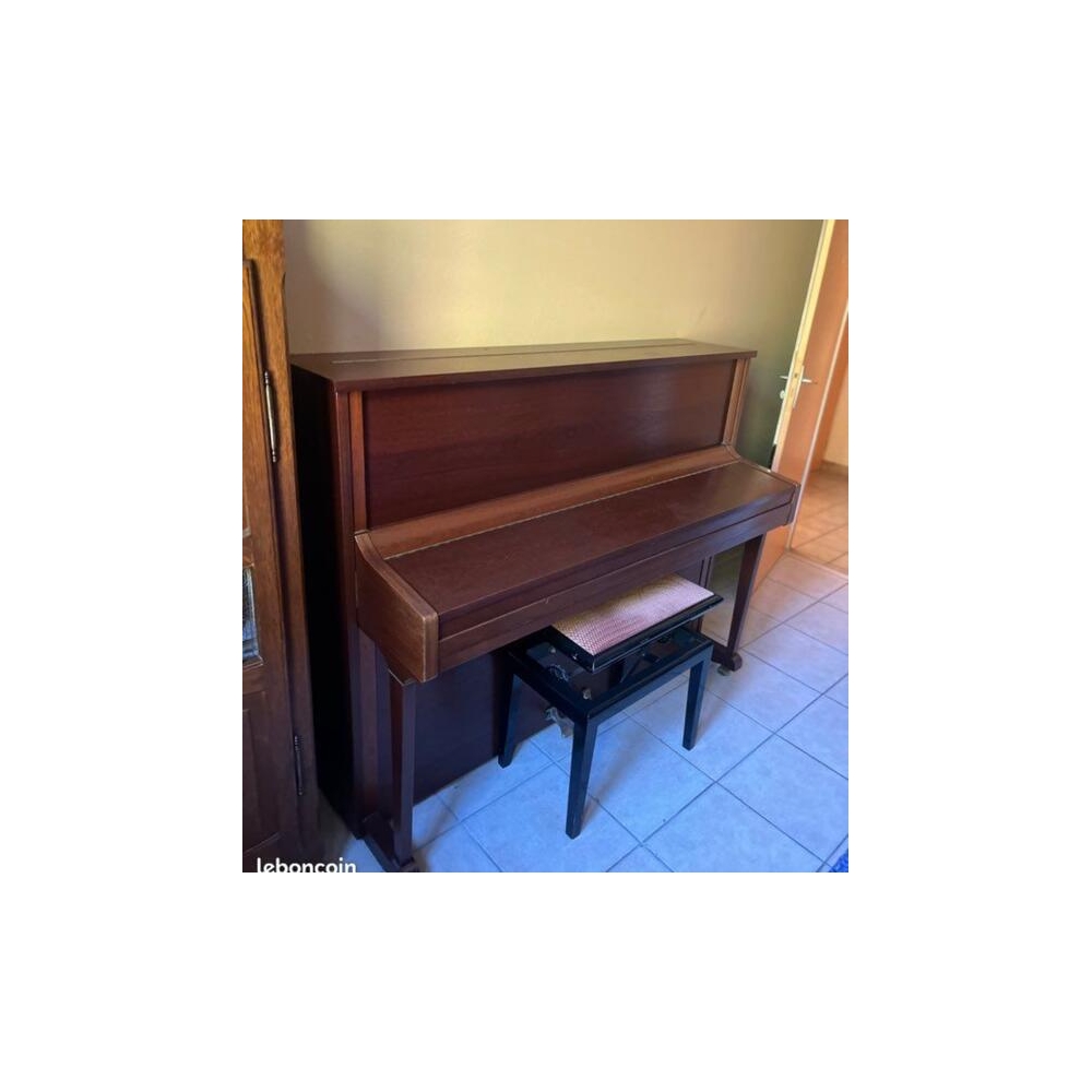 Rippen Piano droit