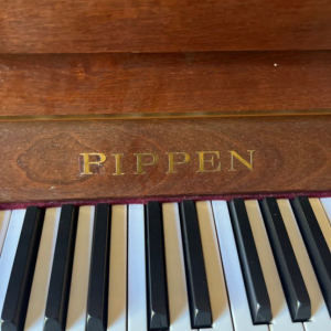 Rippen Piano droit