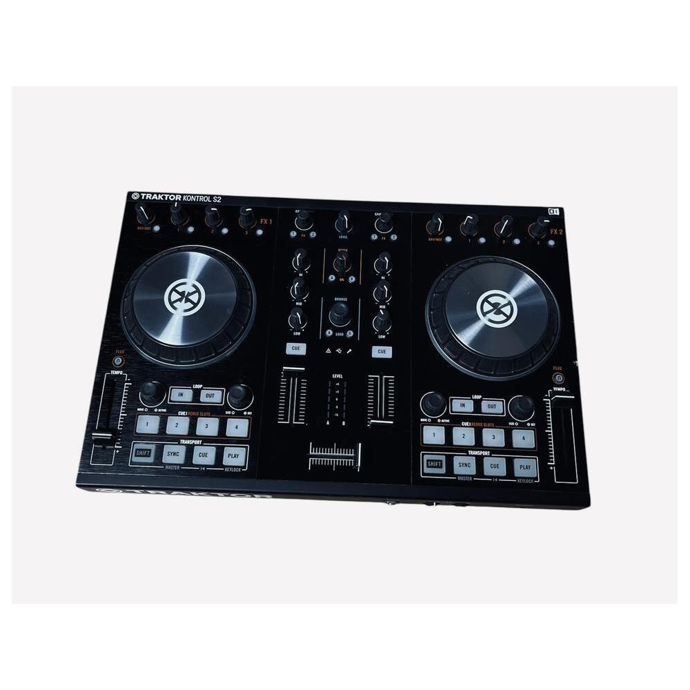 Native Instruments - Traktor Kontrol S2