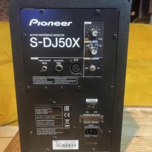 Pioneer Contrôleur DDJ-SX + enceintes