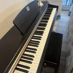 Yamaha Clavinova P220 - Piano numérique