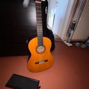 Yamaha guitare classqiue