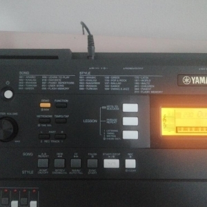 Yamaha PSR-A350