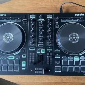 Roland dj 202