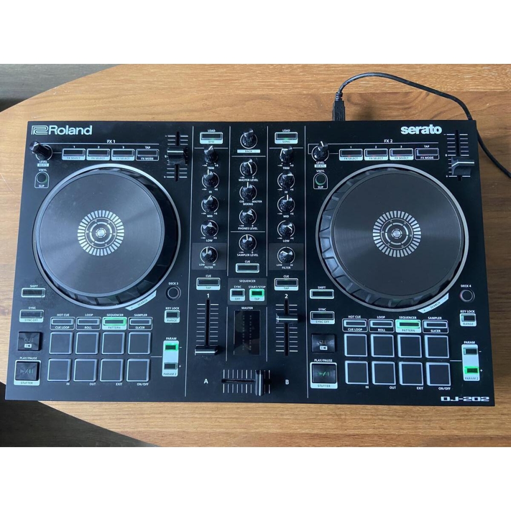 Roland dj 202