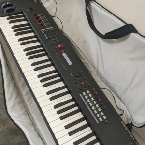 Yamaha mx61