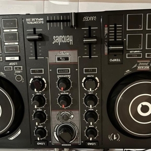 Hercules Dj controls impulse 200