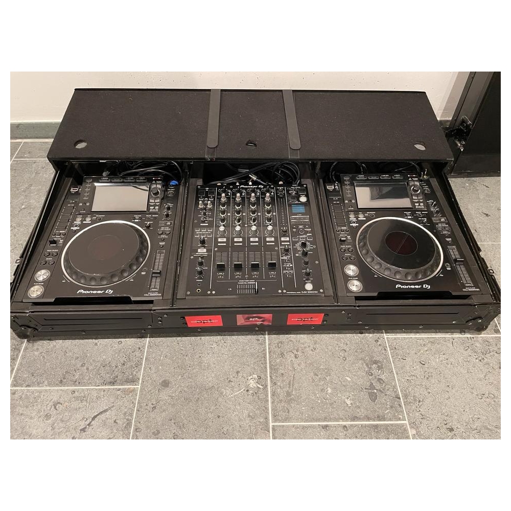 Pionner CDJ 2000 NX2