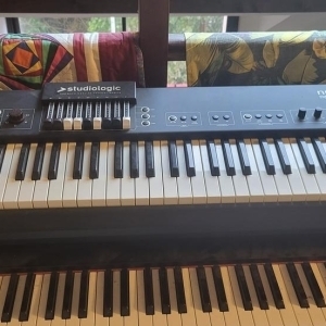 Studiologic Numa Organ 2