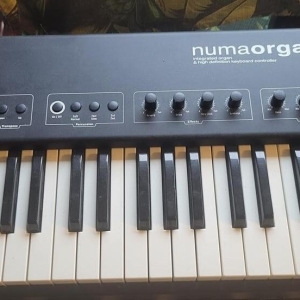 Studiologic Numa Organ 2