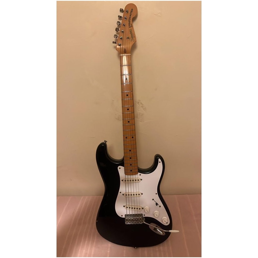 Guitare Squier stratocaster 1983