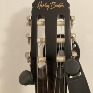 Guitare acoustique Harley Benton