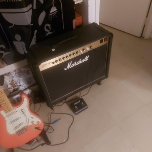 MARSHALL JCM 900 4102 COMBO