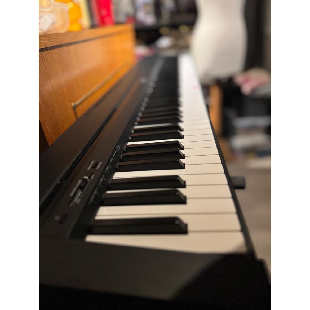 Yamaha P45 + pédale + support