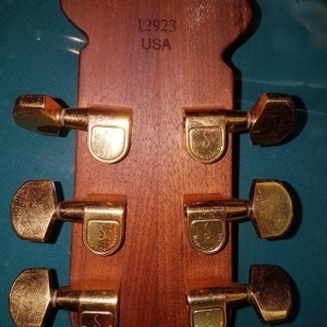 Ovation Adamas 1687-8