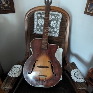 Jacques Favino Jazz manouche/ Archtop 1950 (Père)