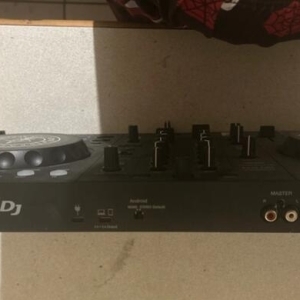 Pioneer DDJ-FLX4 + casque JBL