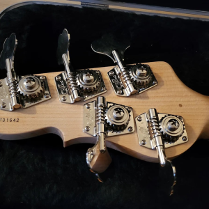 G&L L-1505 USA