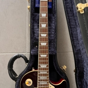 Epiphone Les Paul Limited Edition + Roland Cube 40XL