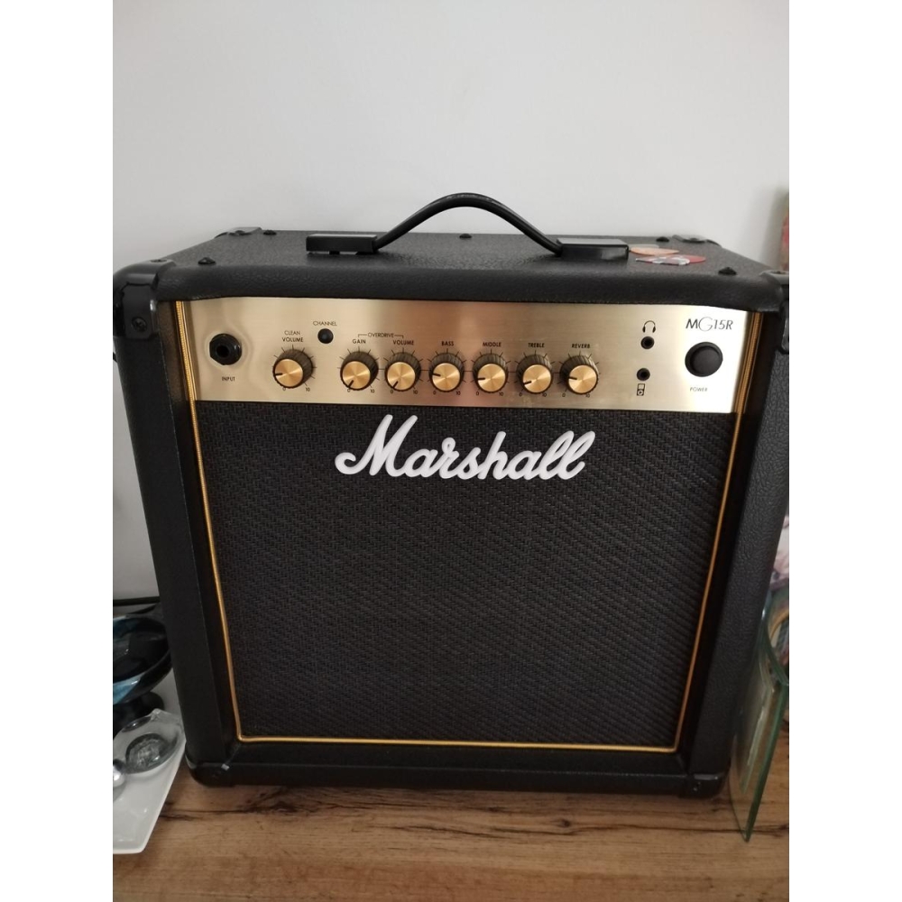 Ampli Marshall mg15r gold