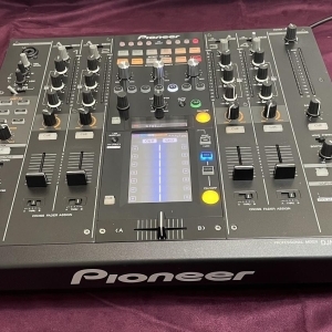 Pioneer DJM-2000NXS