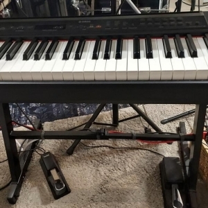 Yamaha P90 - Piano numérique