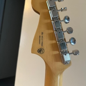 Fender Jazzmaster 75th Anniversary