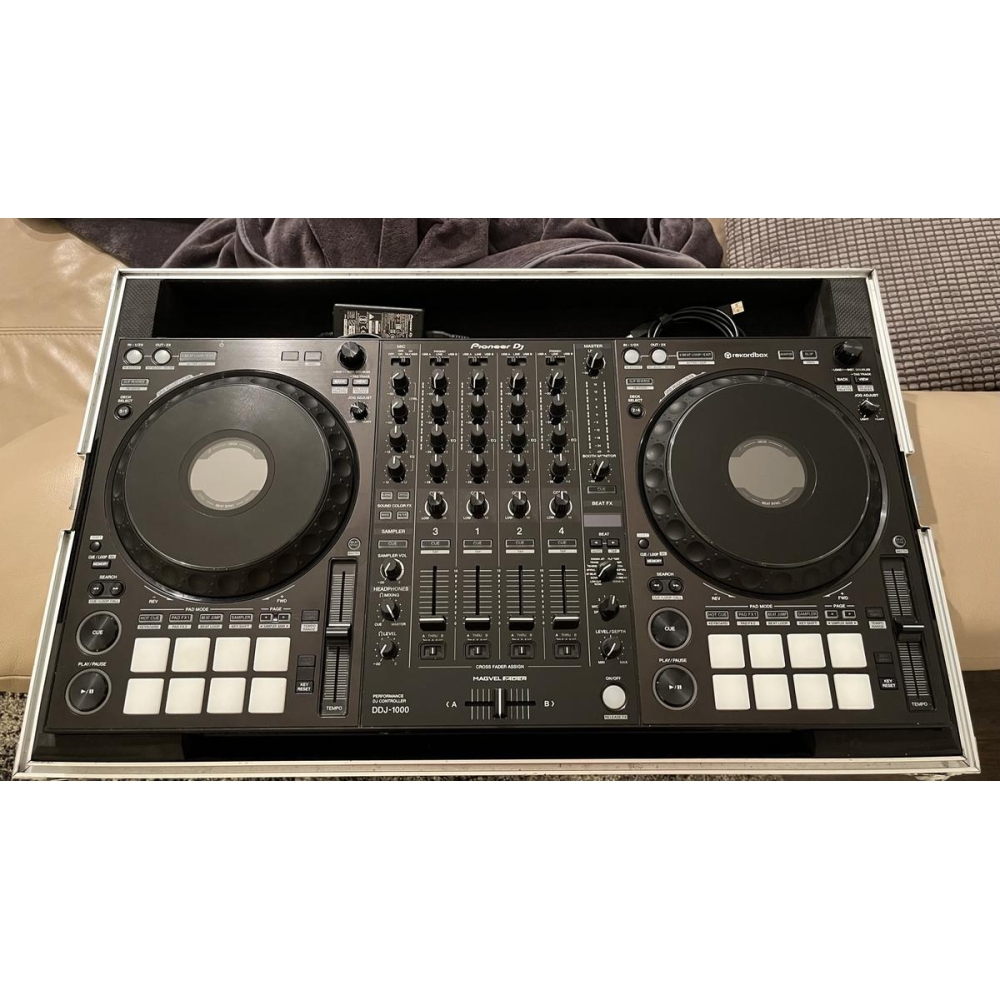 Pioneer DDJ-1000 + Flightcase