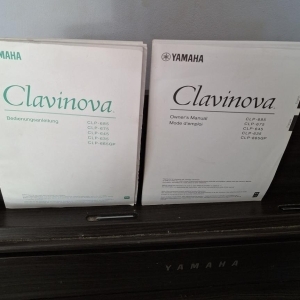 Yamaha Clavinova CLP675 88 (à réparer)