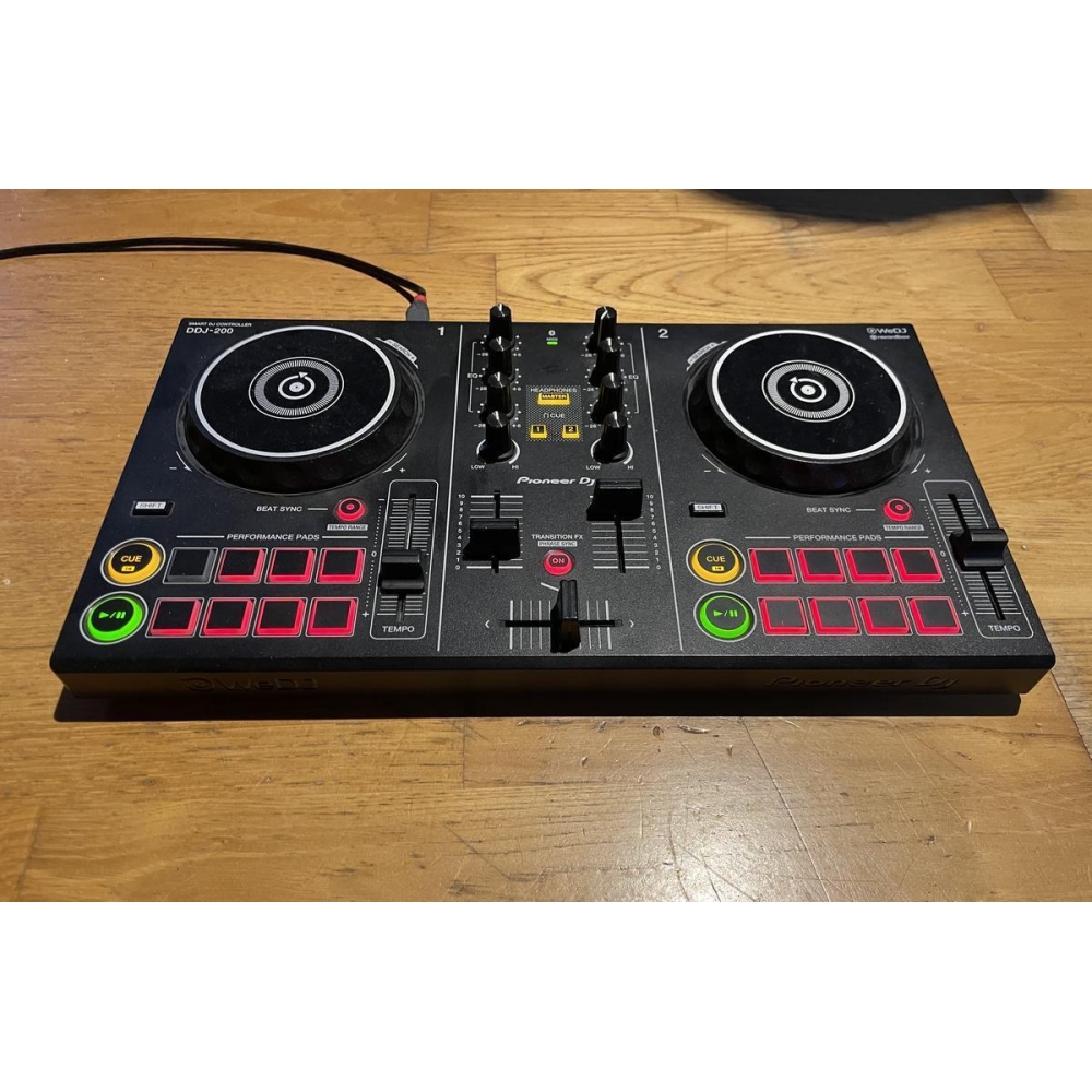 Pioneer ddj-200