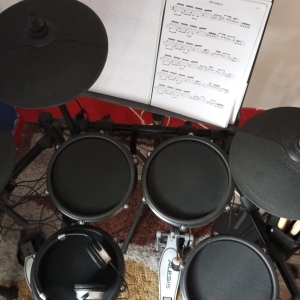 Alesis Nitro Mesh Kit